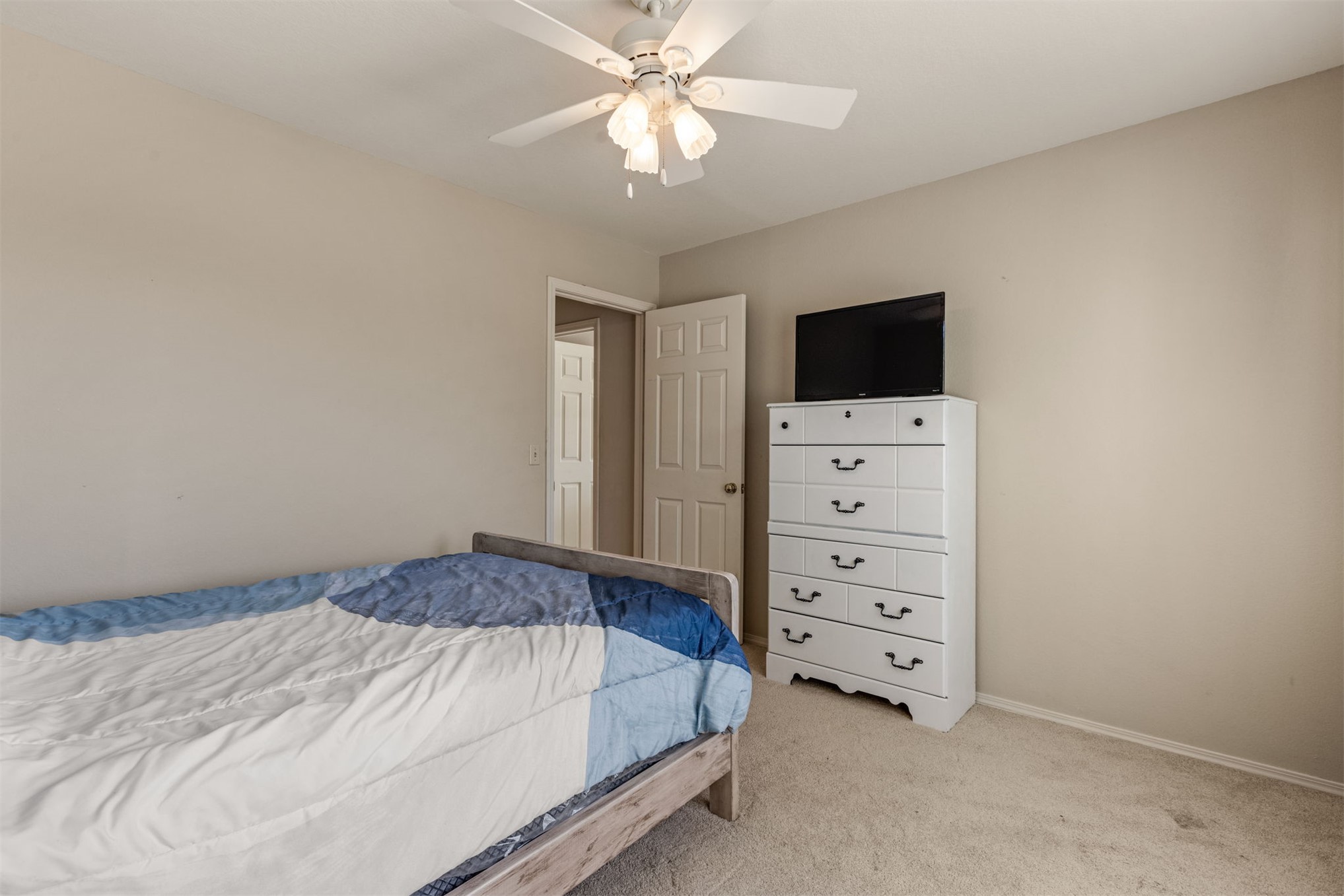 2807 E 83rd Street Tulsa OK 74137