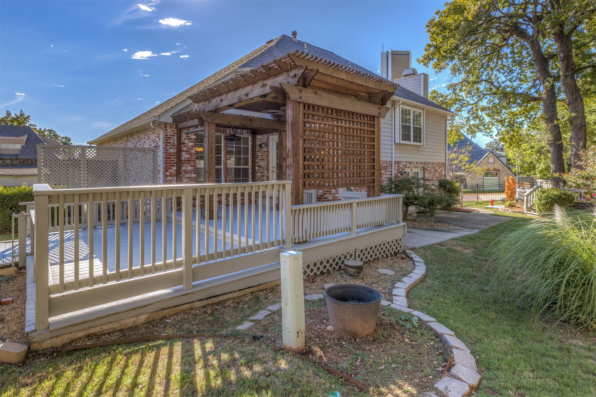 2807 E 83rd Street Tulsa OK 74137