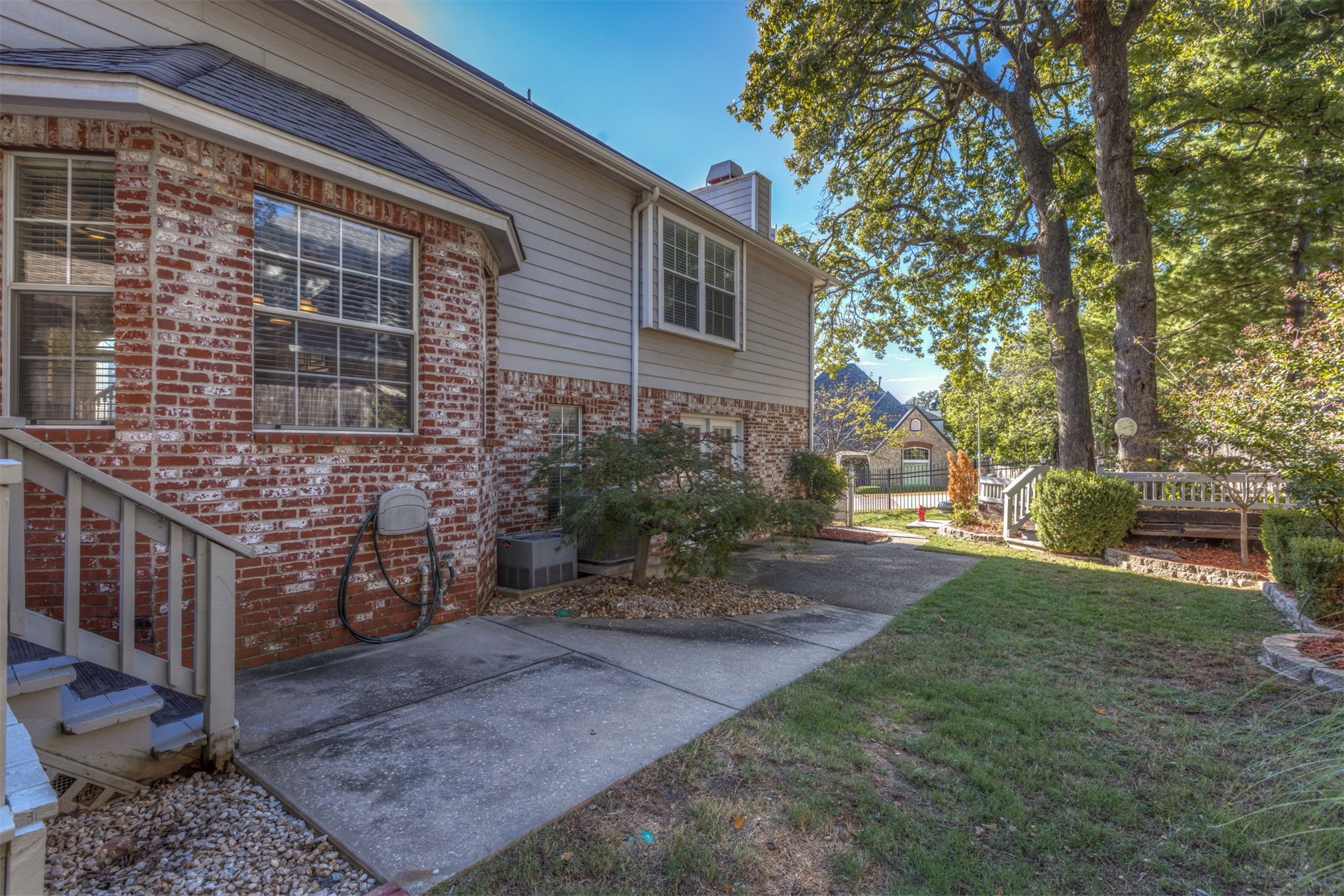 2807 E 83rd Street Tulsa OK 74137