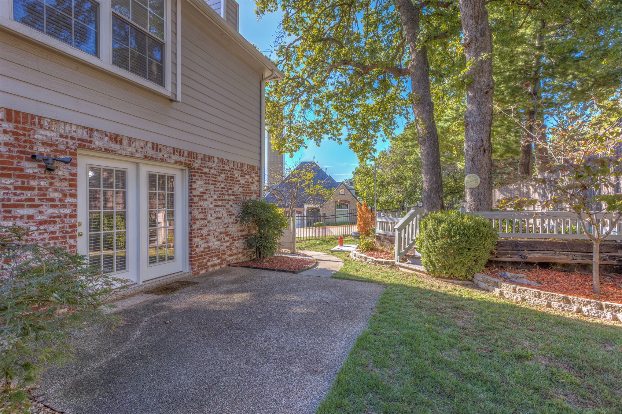 2807 E 83rd Street Tulsa OK 74137