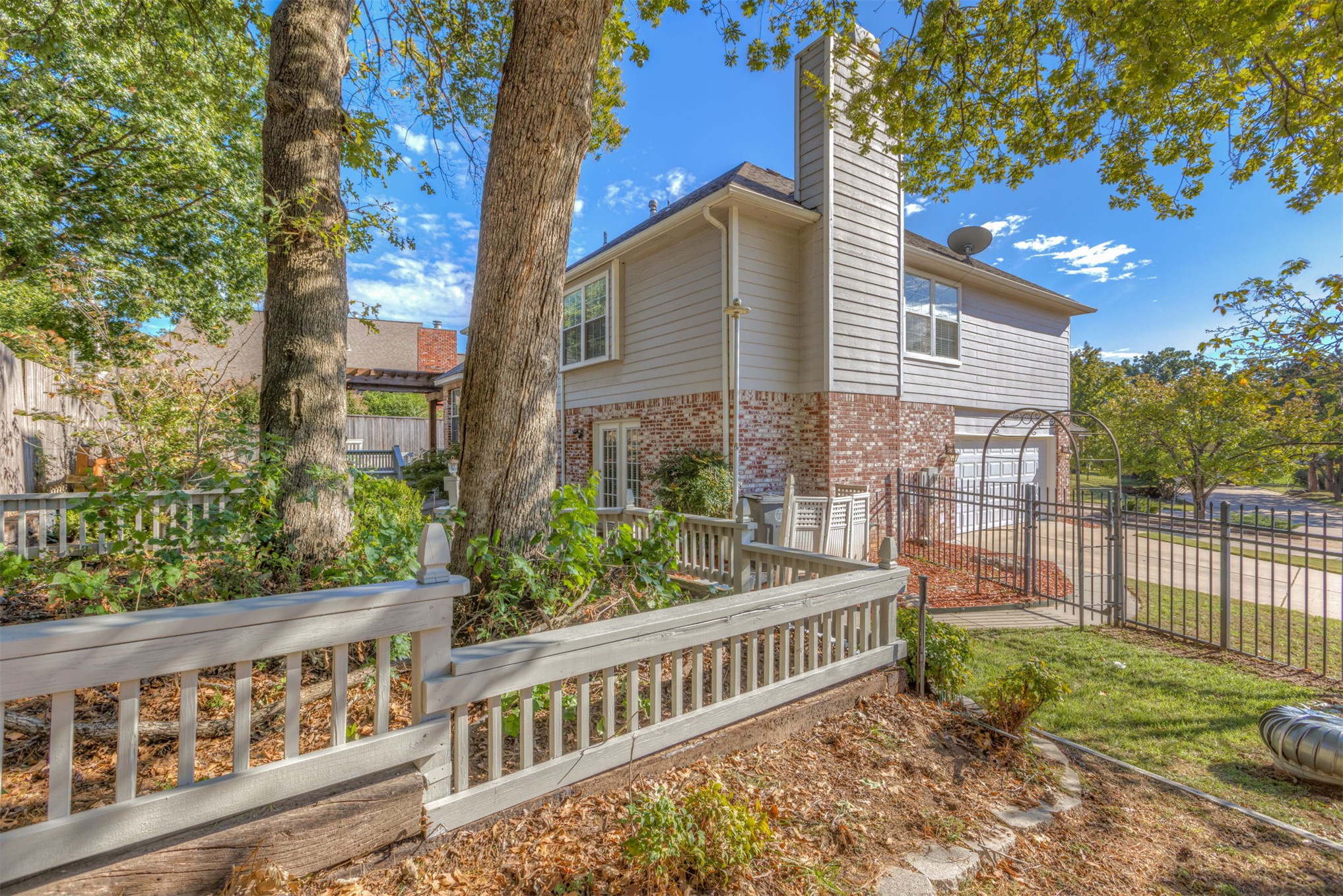 2807 E 83rd Street Tulsa OK 74137