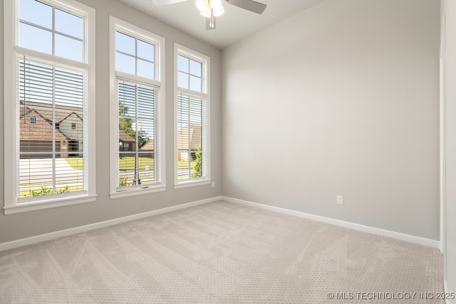 1603 Pinecrest Drive Claremore OK 74017
