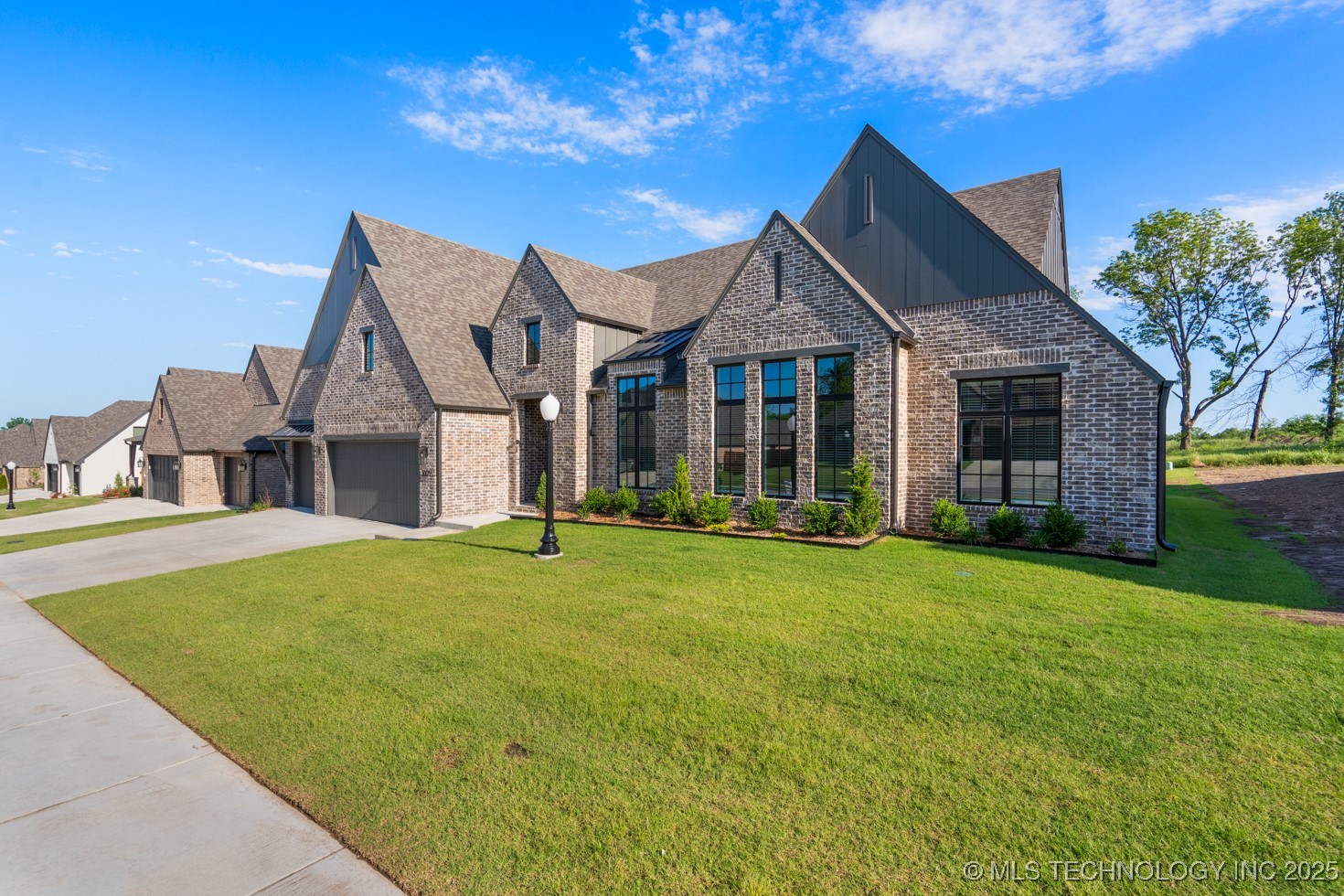 1603 Pinecrest Drive Claremore OK 74017