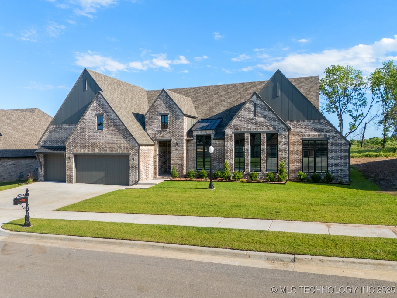 1603 Pinecrest Drive Claremore OK 74017