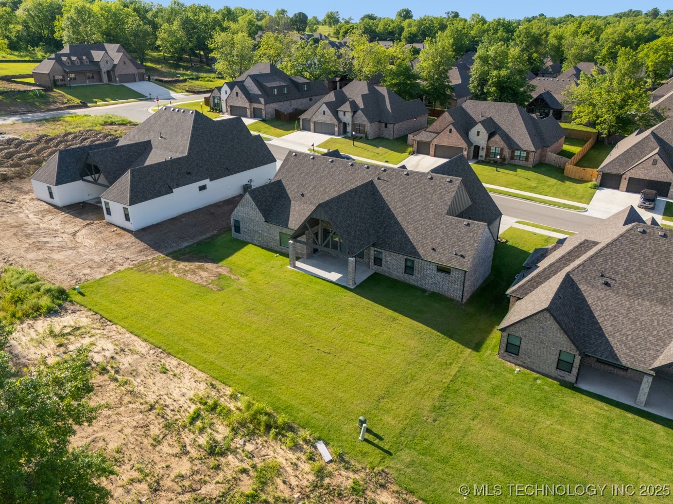 1603 Pinecrest Drive Claremore OK 74017