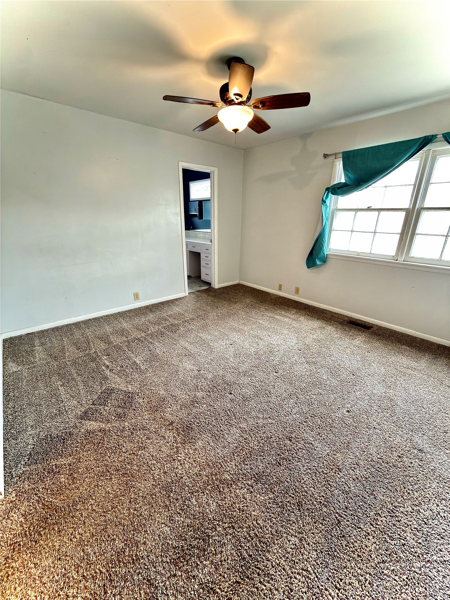 908 W Commercial Haskell OK 74436