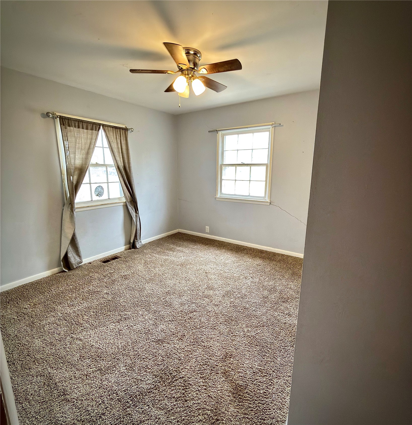 908 W Commercial Haskell OK 74436
