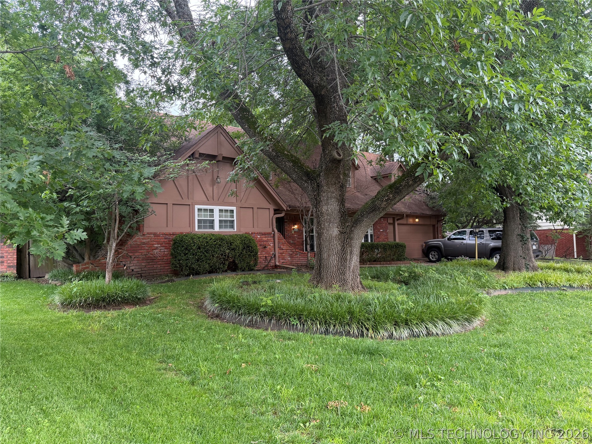 7312 E 68th Place Tulsa OK 74133
