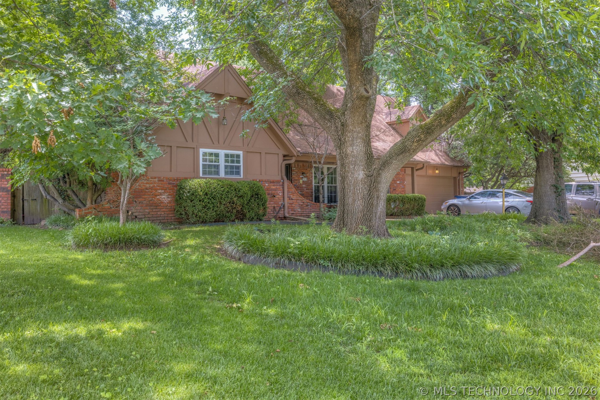 7312 E 68th Place Tulsa OK 74133