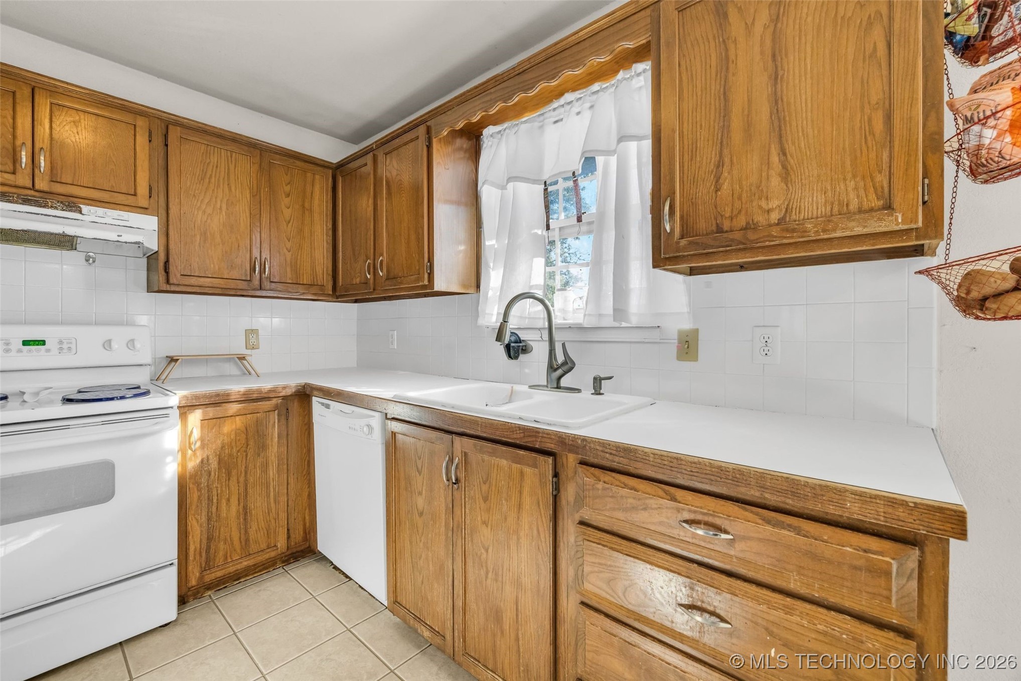 17715 S Santa Fe Street Mounds OK 74047
