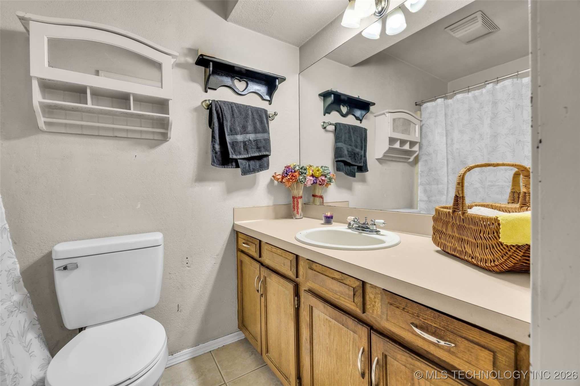 17715 S Santa Fe Street Mounds OK 74047