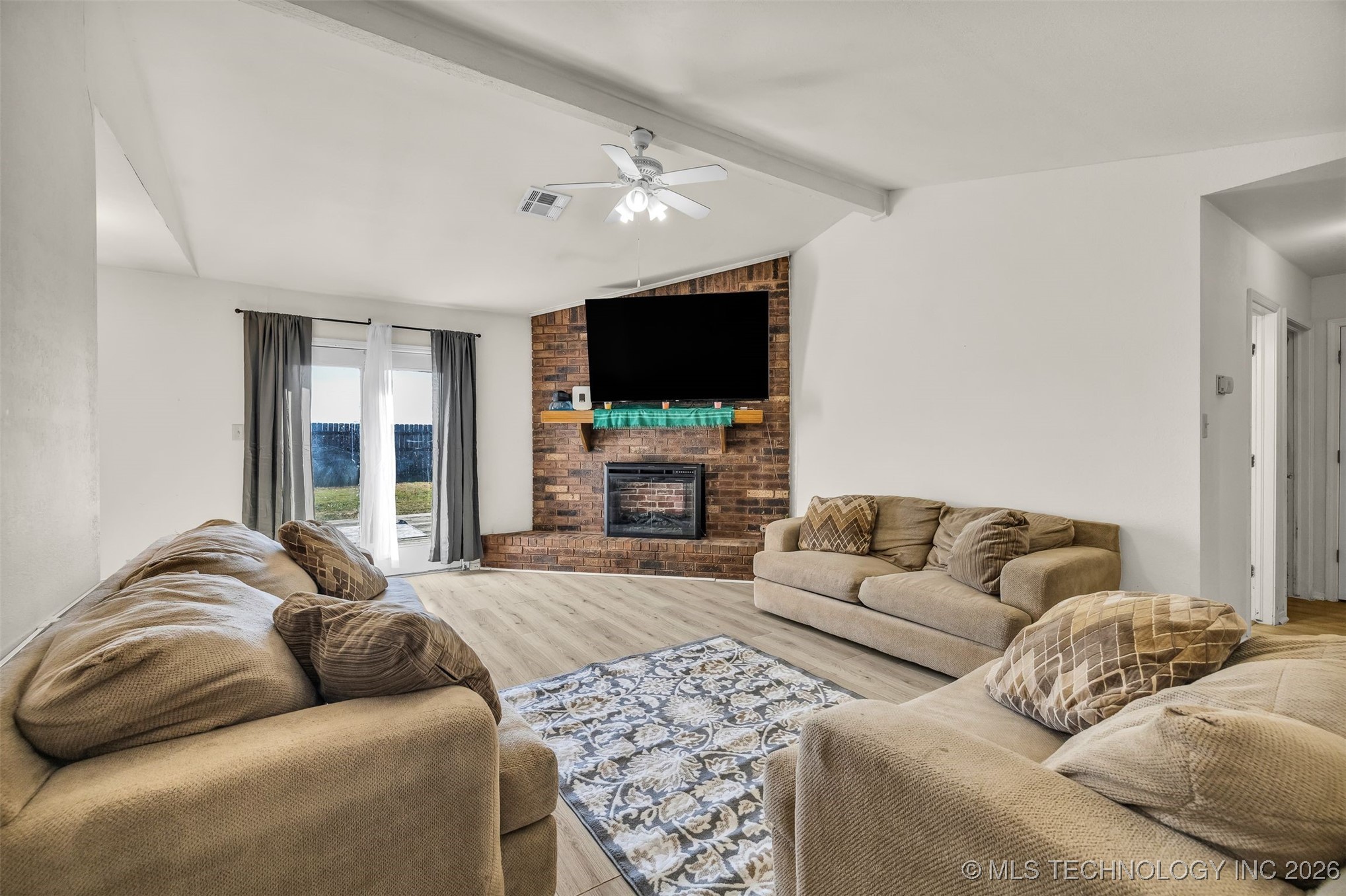 17715 S Santa Fe Street Mounds OK 74047