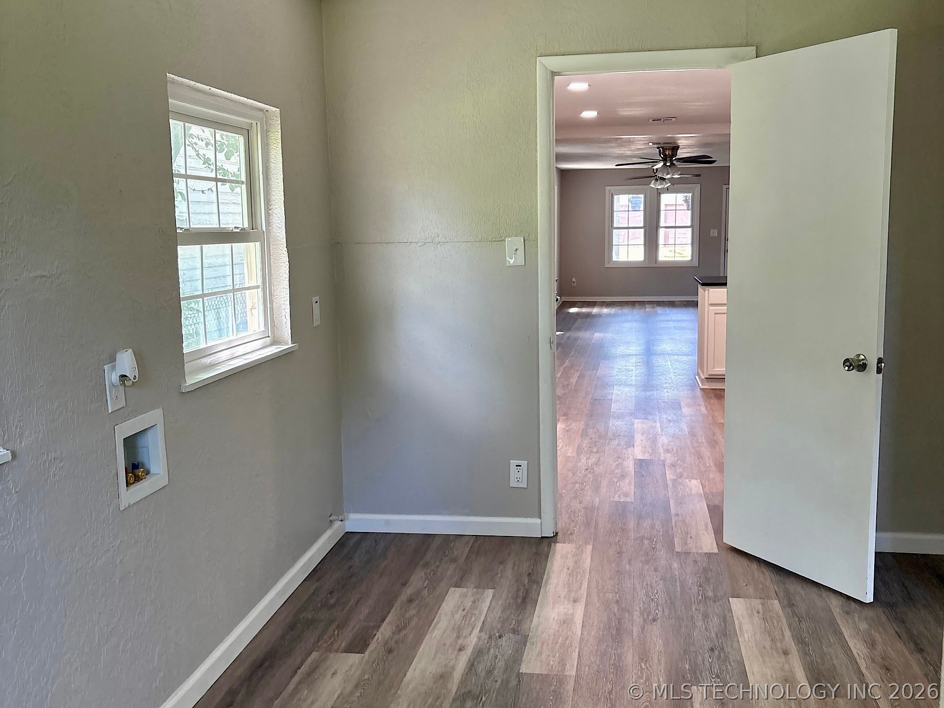 1121 E Walnut Street Cushing OK 74023