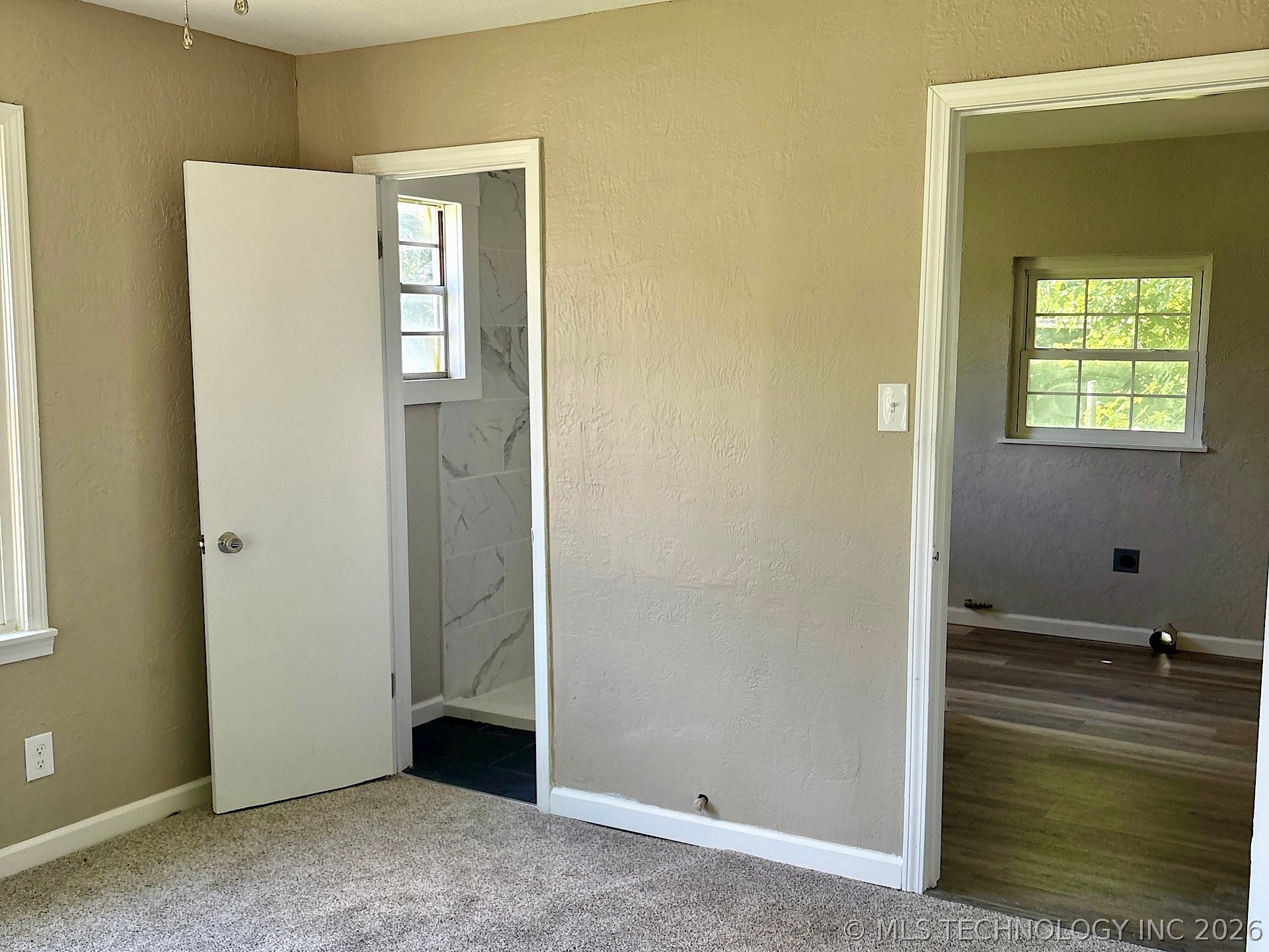1121 E Walnut Street Cushing OK 74023