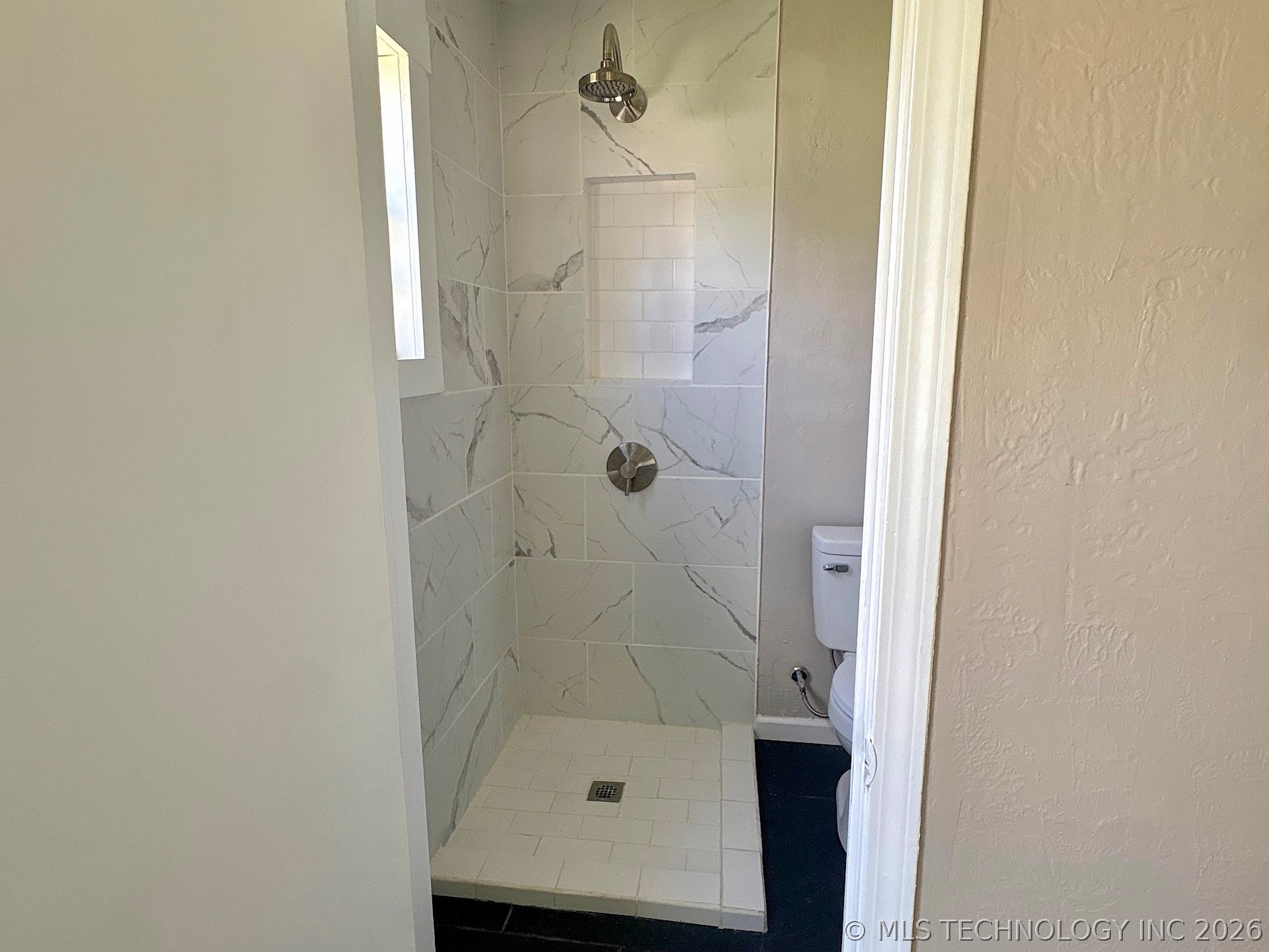 1121 E Walnut Street Cushing OK 74023