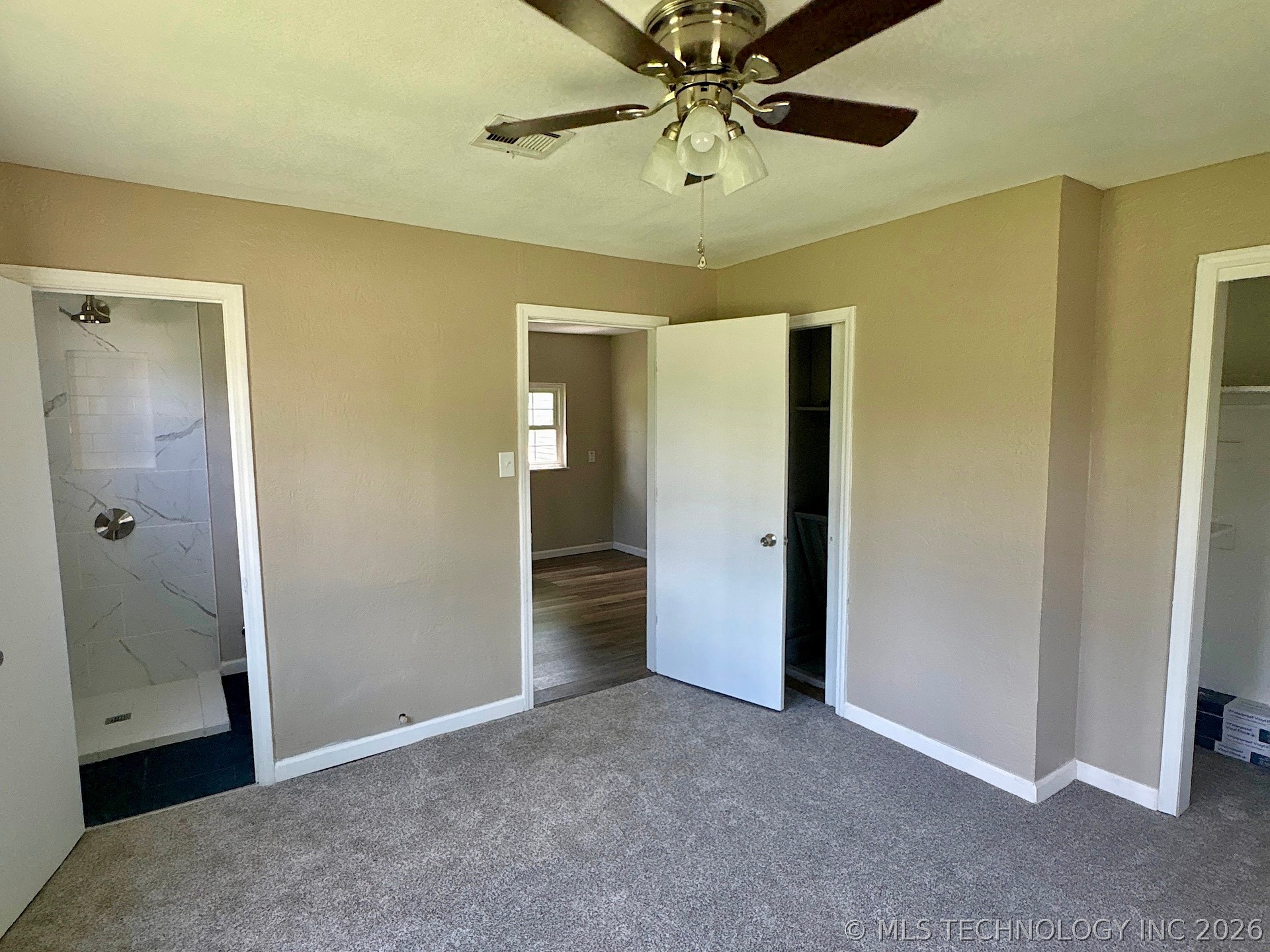 1121 E Walnut Street Cushing OK 74023