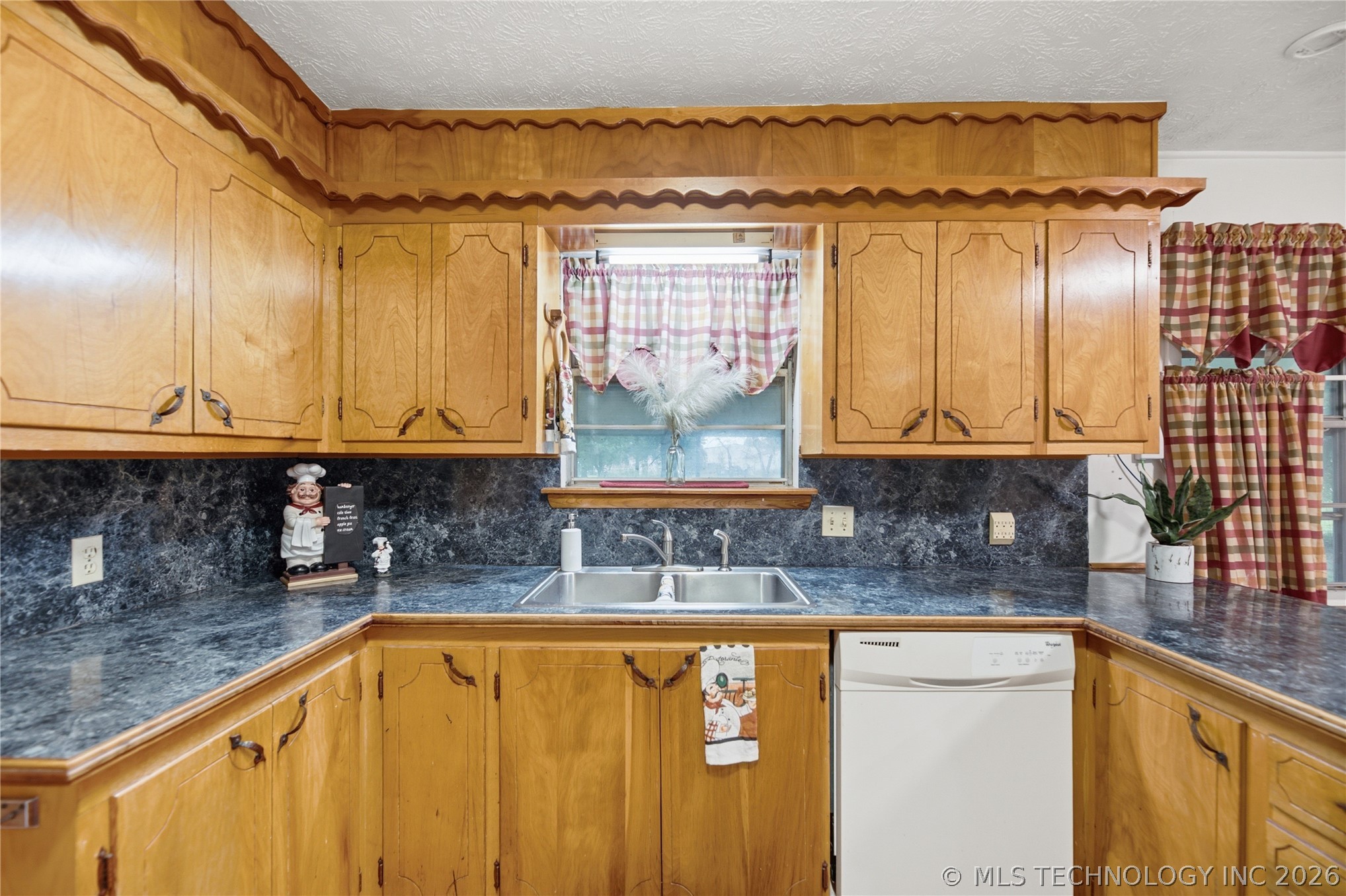 119 W Ross Street Locust Grove OK 74352