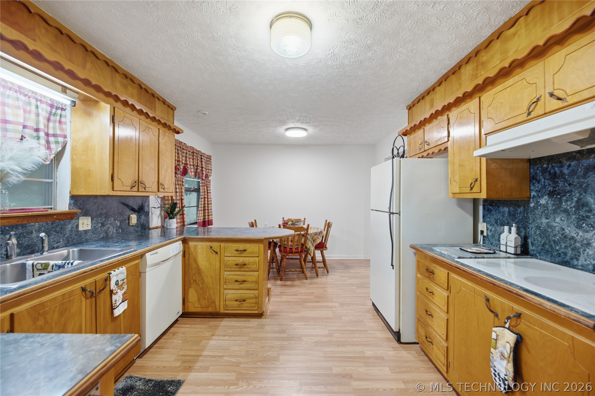 119 W Ross Street Locust Grove OK 74352
