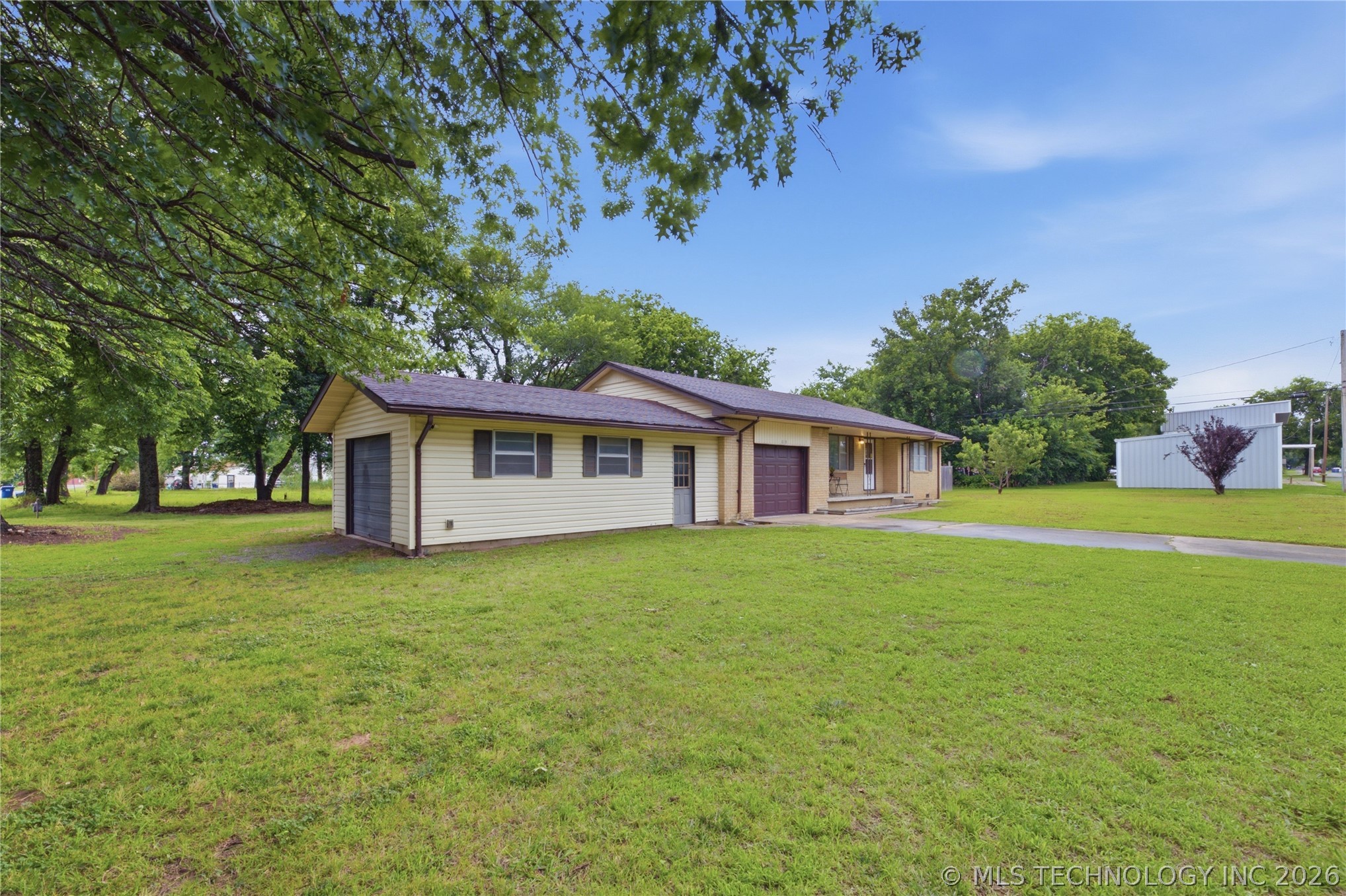 119 W Ross Street Locust Grove OK 74352