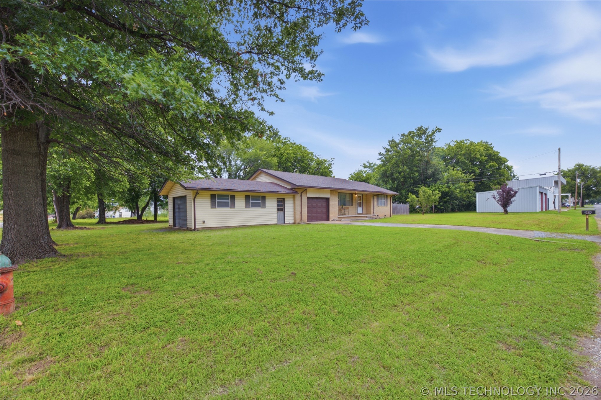 119 W Ross Street Locust Grove OK 74352