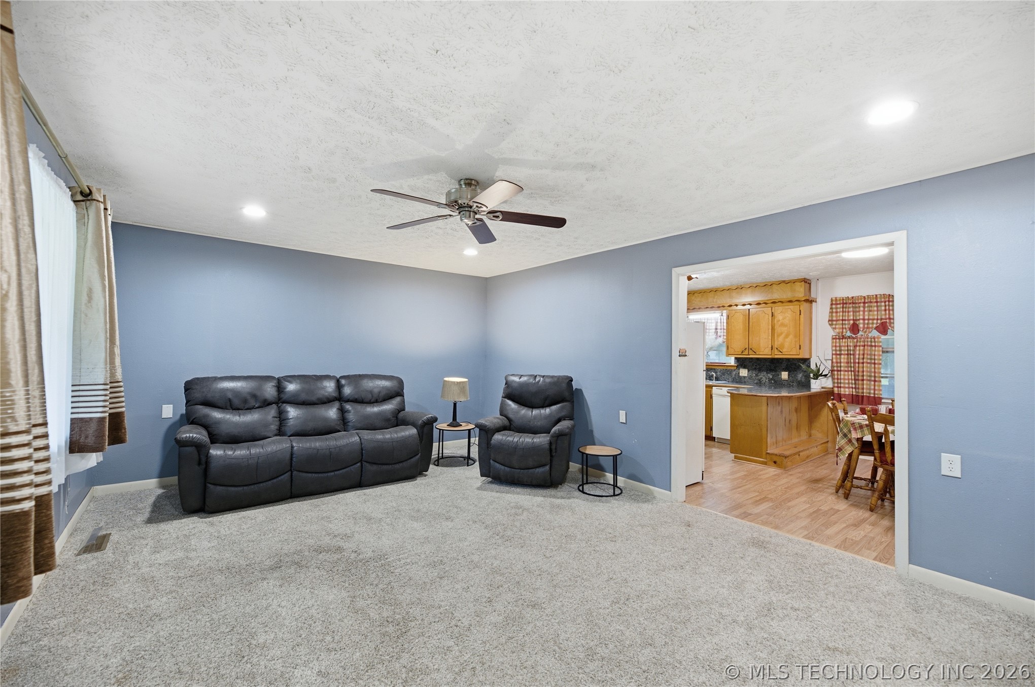 119 W Ross Street Locust Grove OK 74352