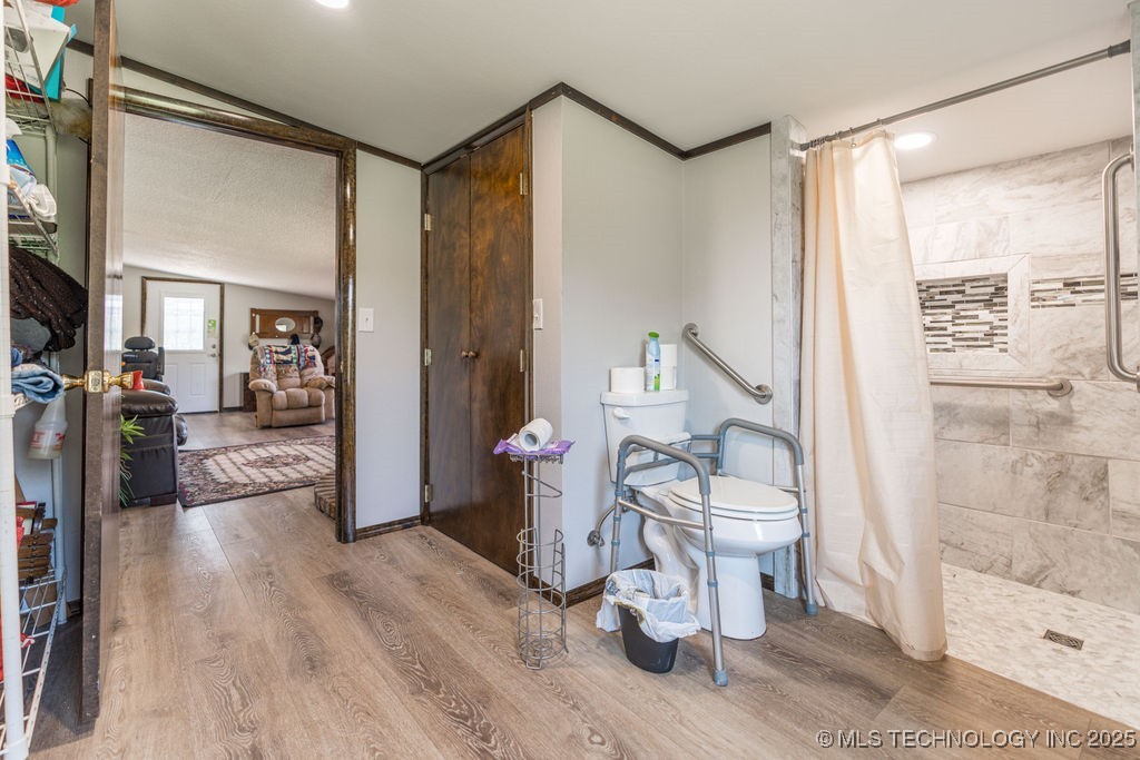 1722 Highway 70 E Kingston OK 73439