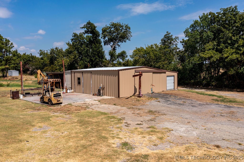 1722 Highway 70 E Kingston OK 73439
