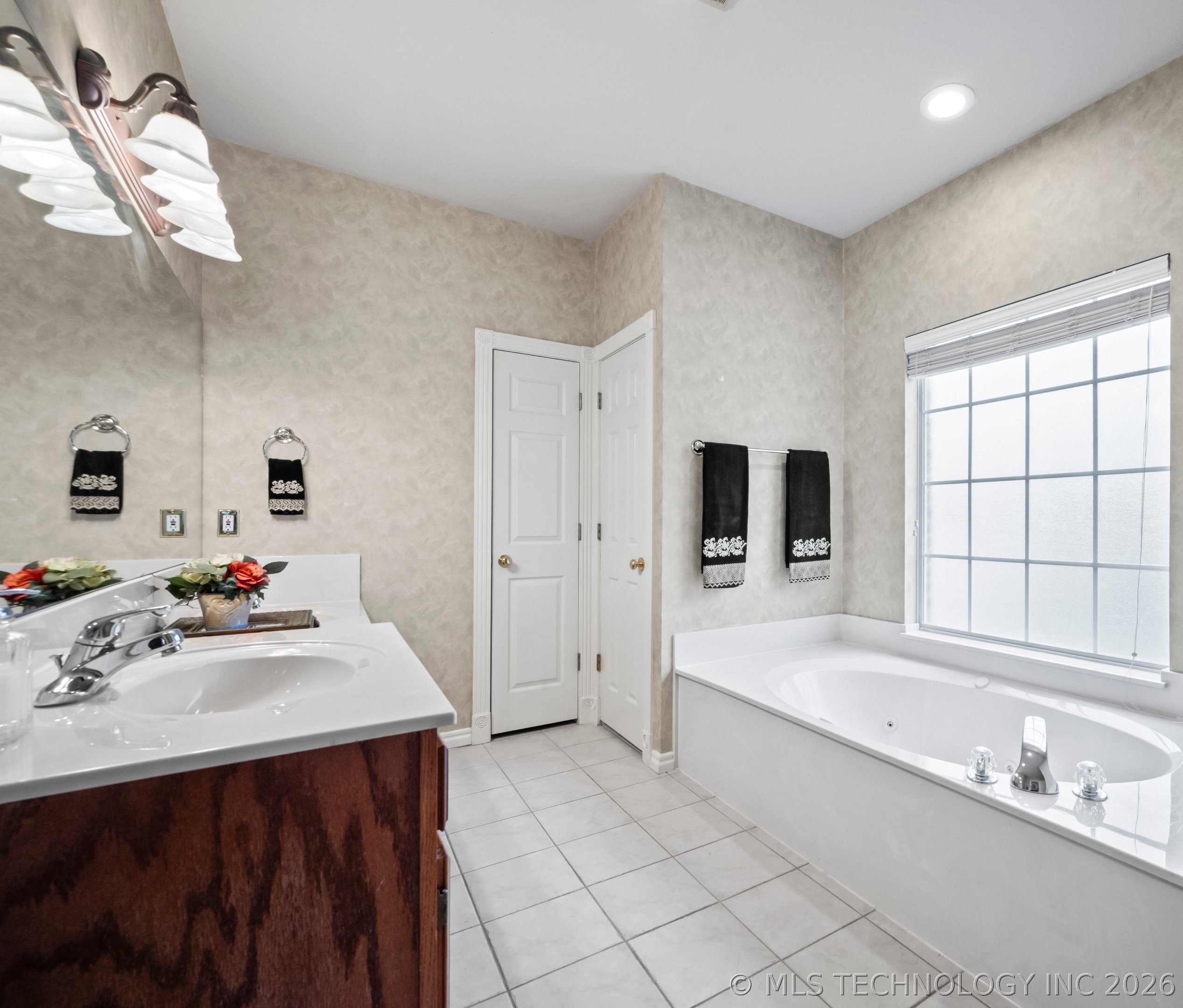7909 E Freeport Place Broken Arrow OK 74014