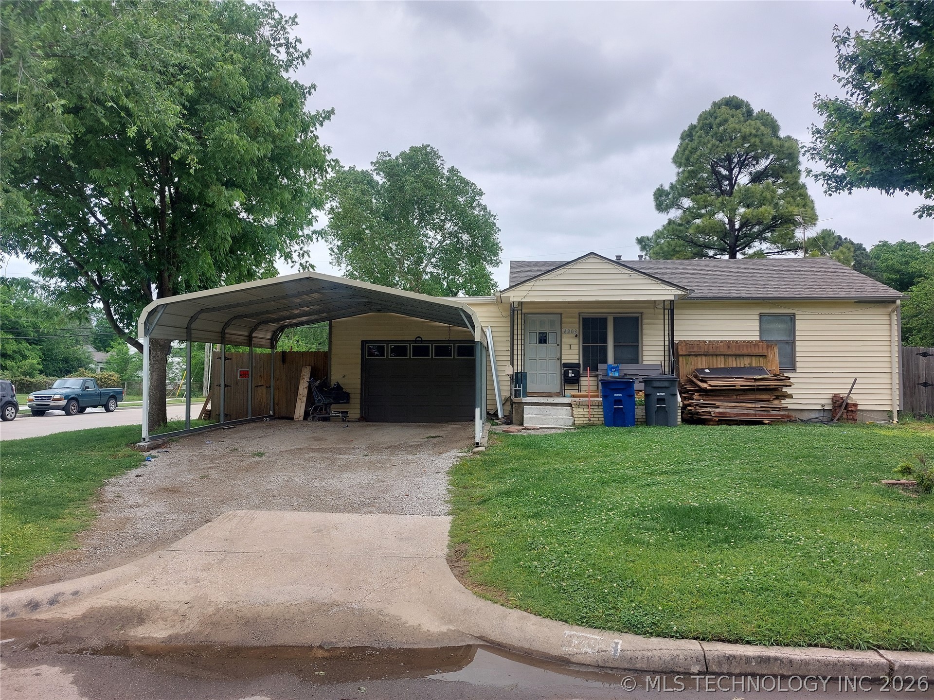 6203 E King Street Tulsa OK 74115