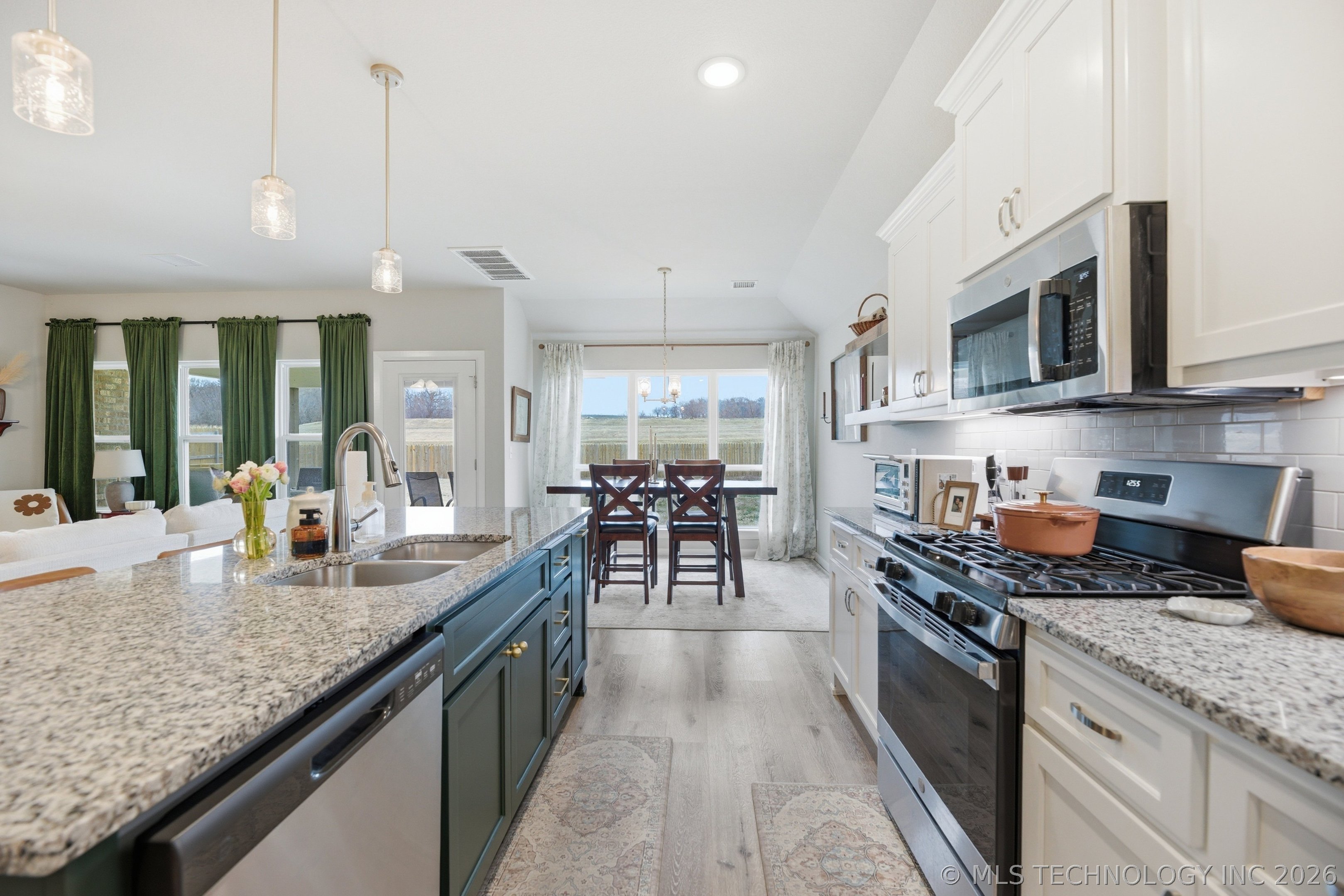 28007 E 107th Street S Coweta OK 74429