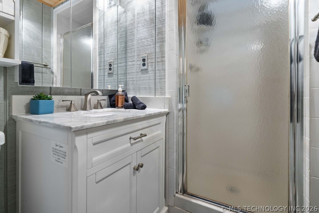 5112 Oakwood Kingston OK 73439
