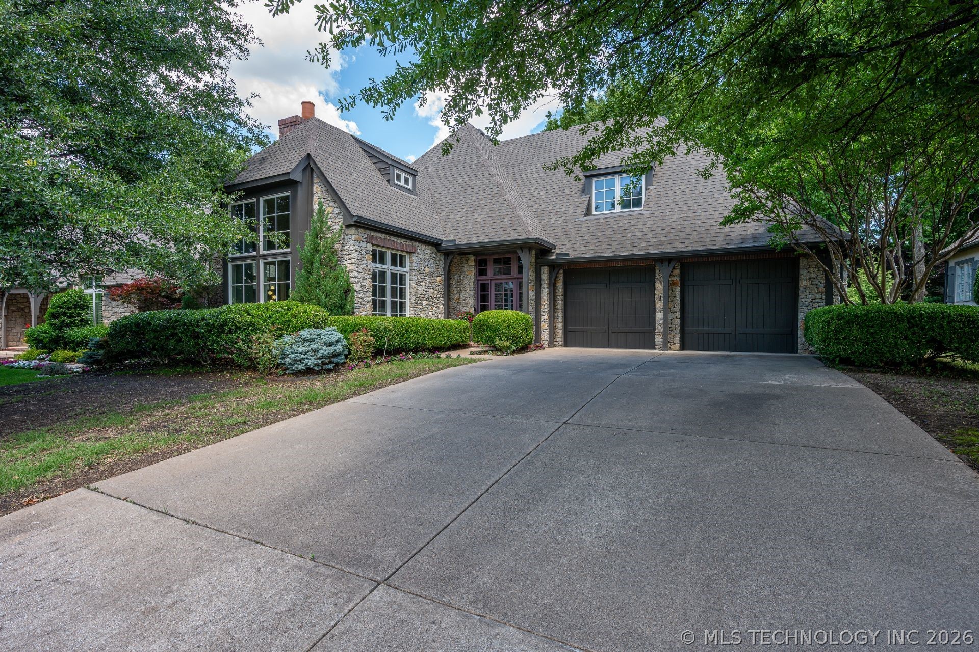 9327 S Jamestown Avenue Tulsa OK 74137