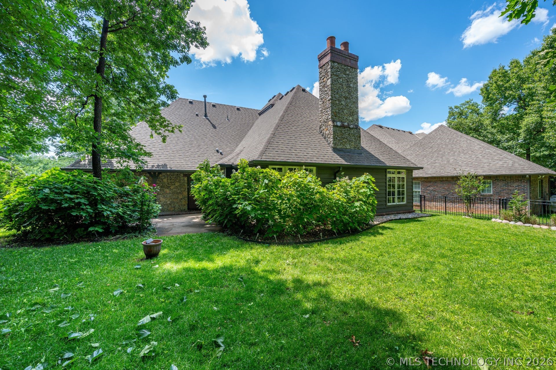 9327 S Jamestown Avenue Tulsa OK 74137