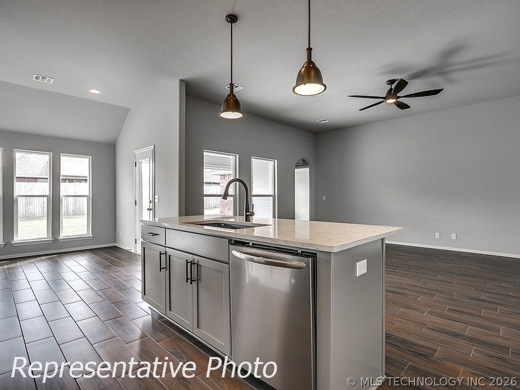 5821 E 124th Terrace S Bixby OK 74008