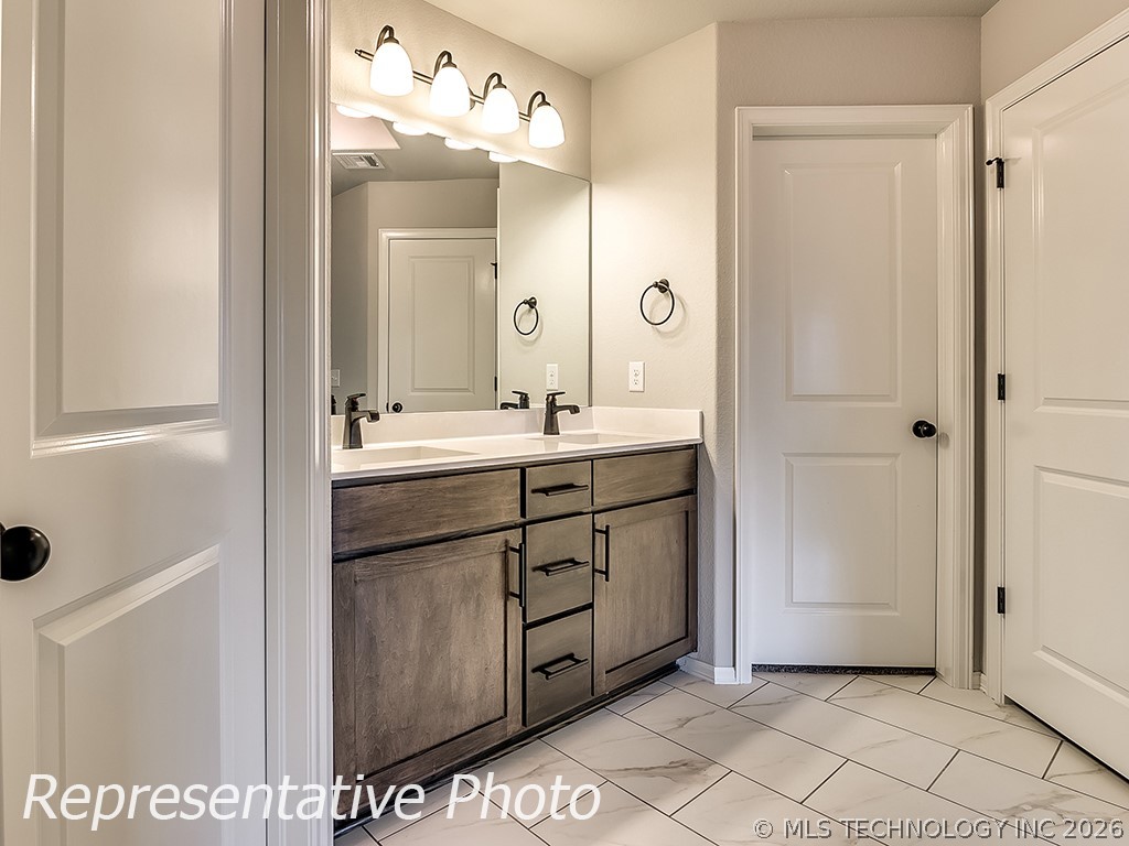 5821 E 124th Terrace S Bixby OK 74008