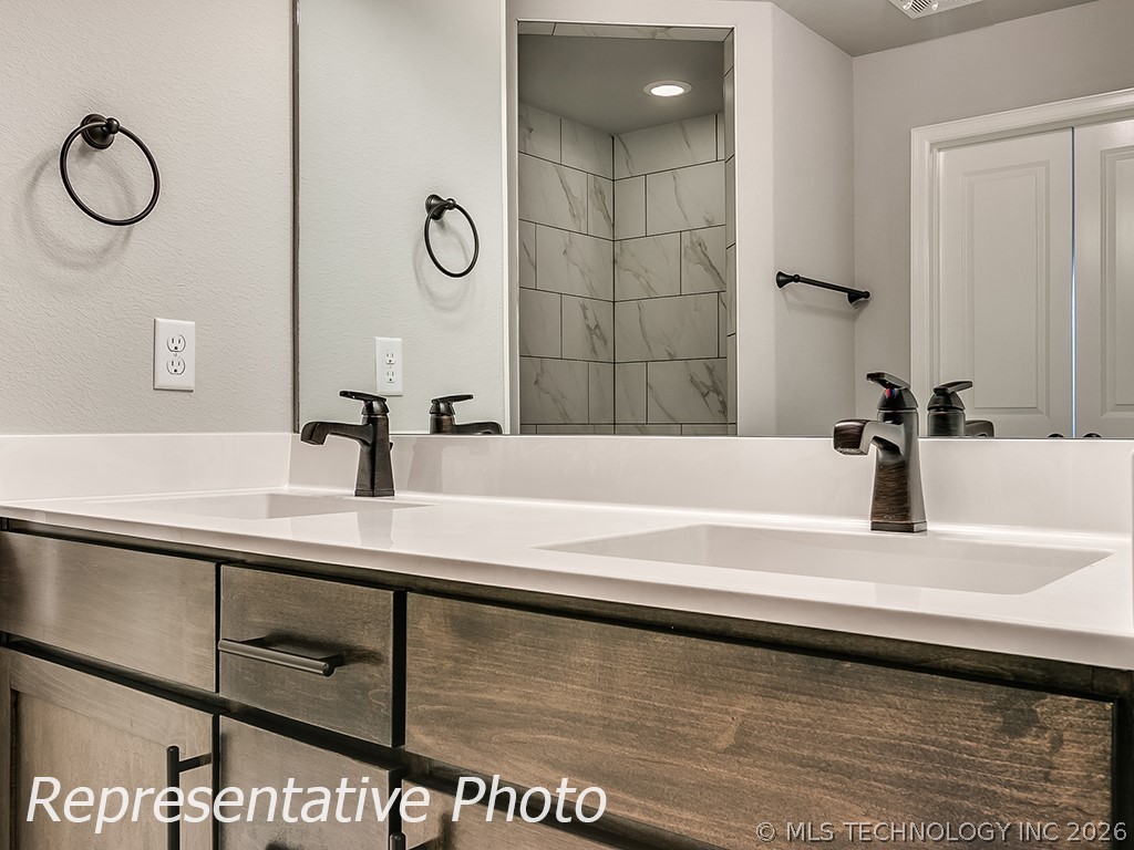 5821 E 124th Terrace S Bixby OK 74008