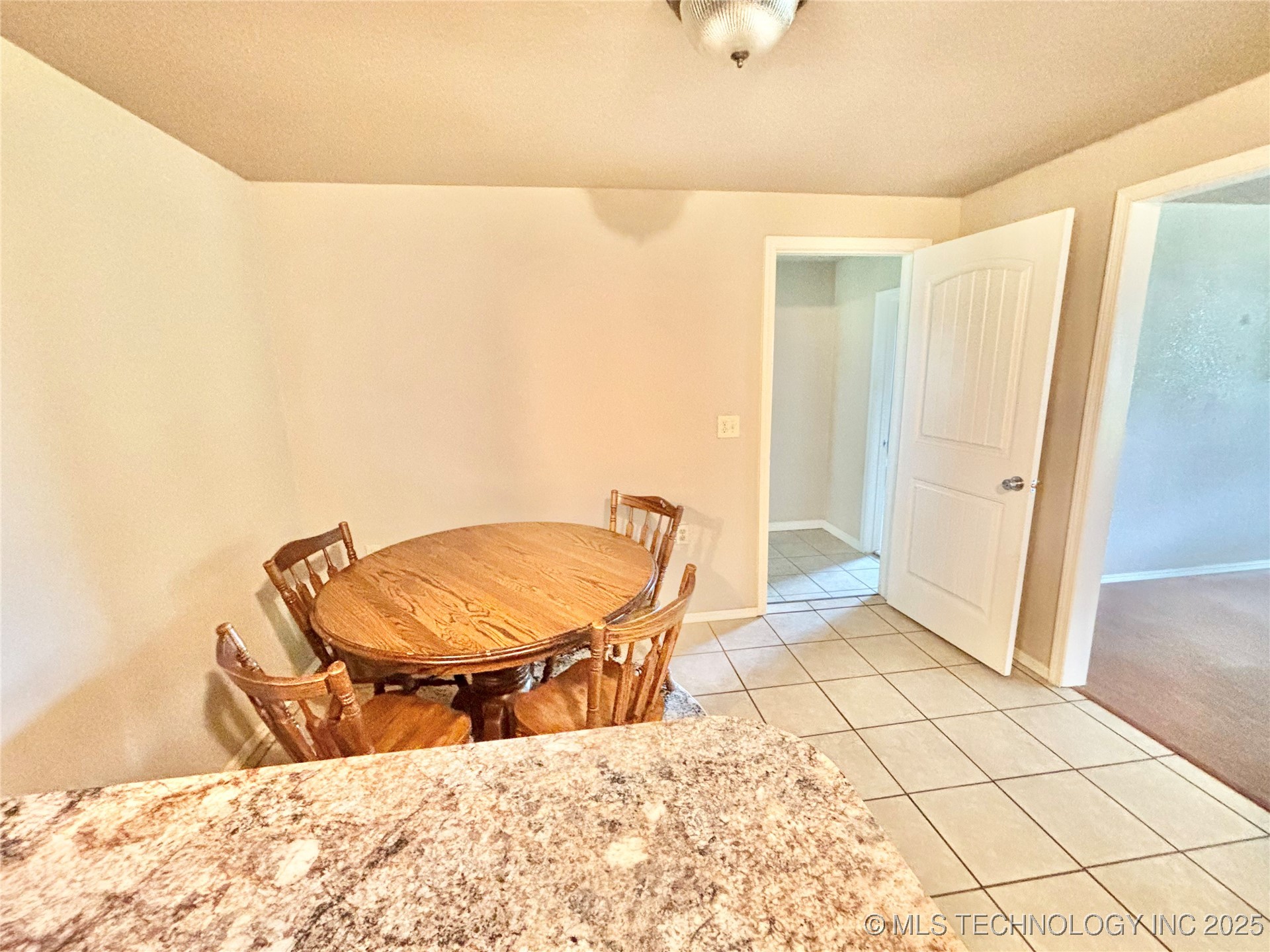 106 E Elk Road Whitefield OK 74472