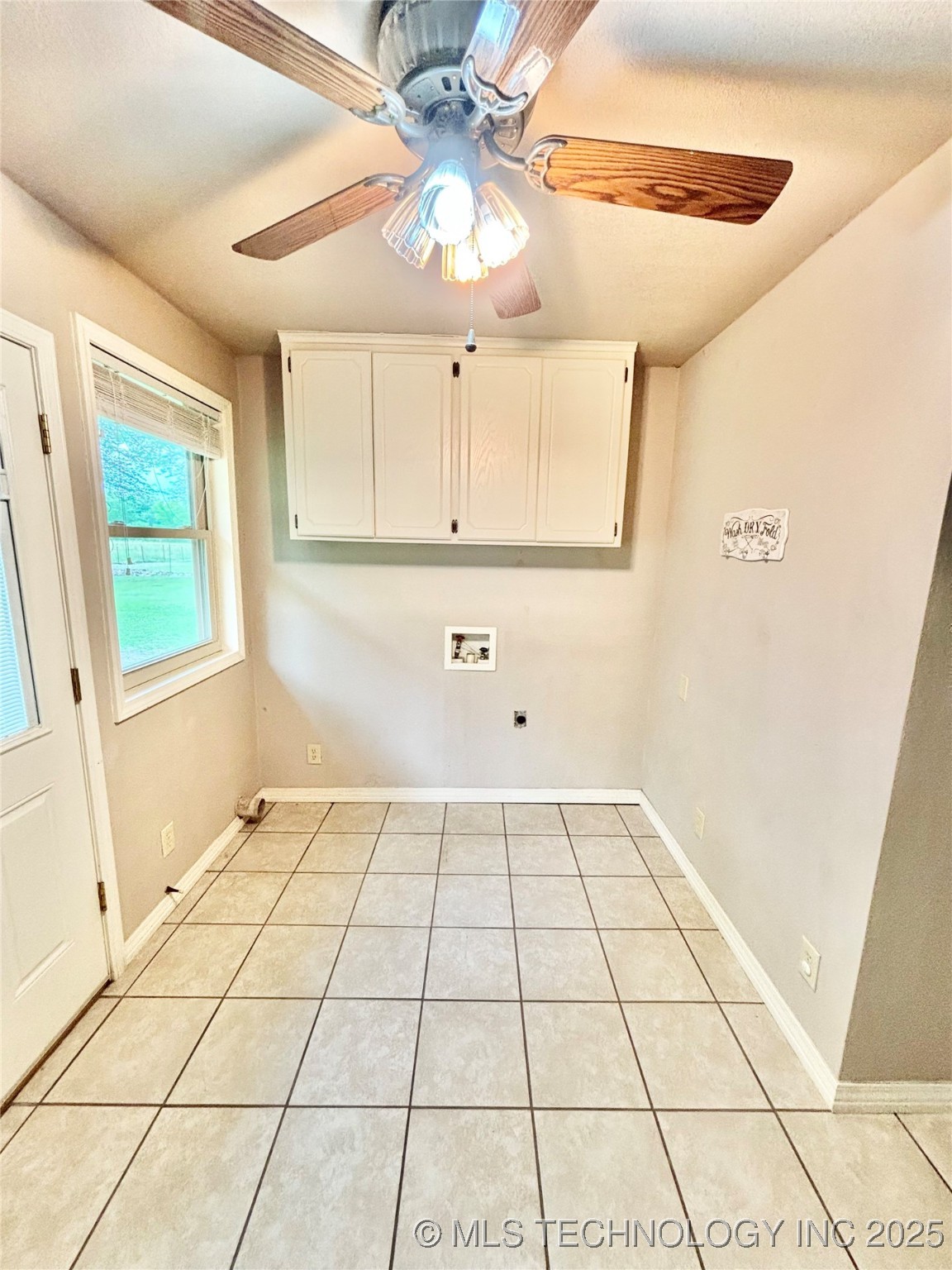 106 E Elk Road Whitefield OK 74472