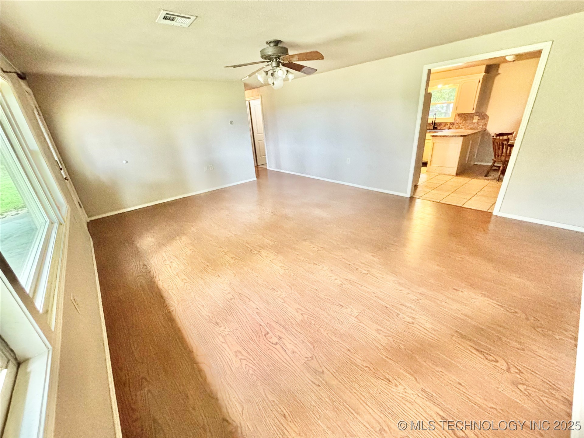 106 E Elk Road Whitefield OK 74472