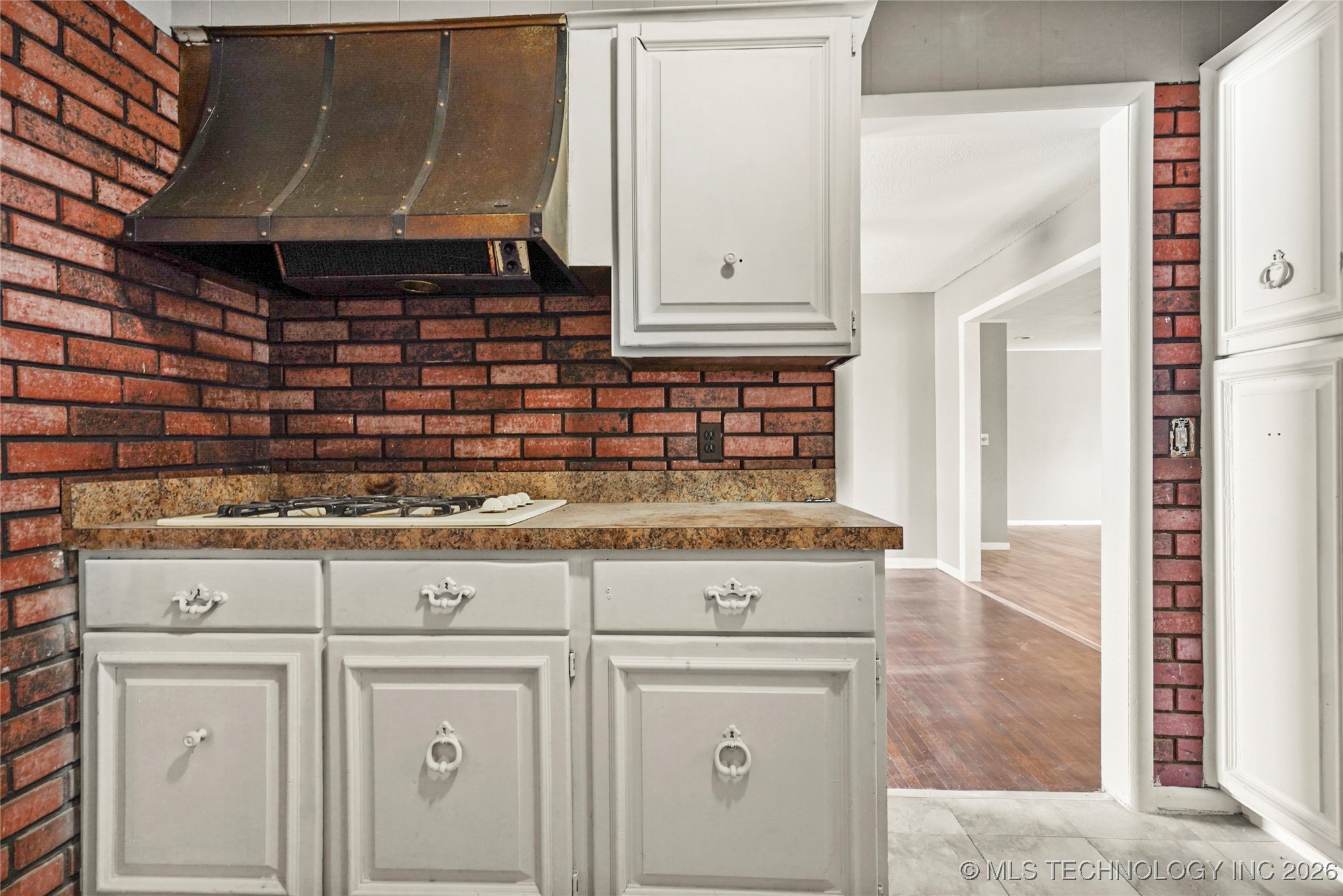 4855 S Maybelle Avenue Tulsa OK 74107