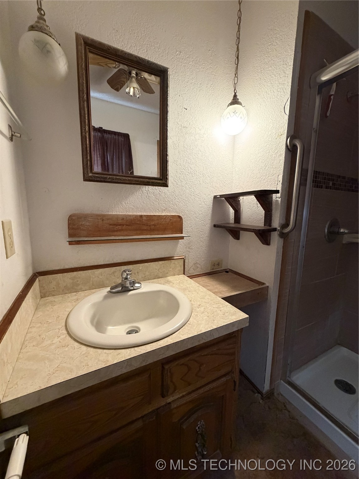 609 Cherokee Hartshorne OK 74547