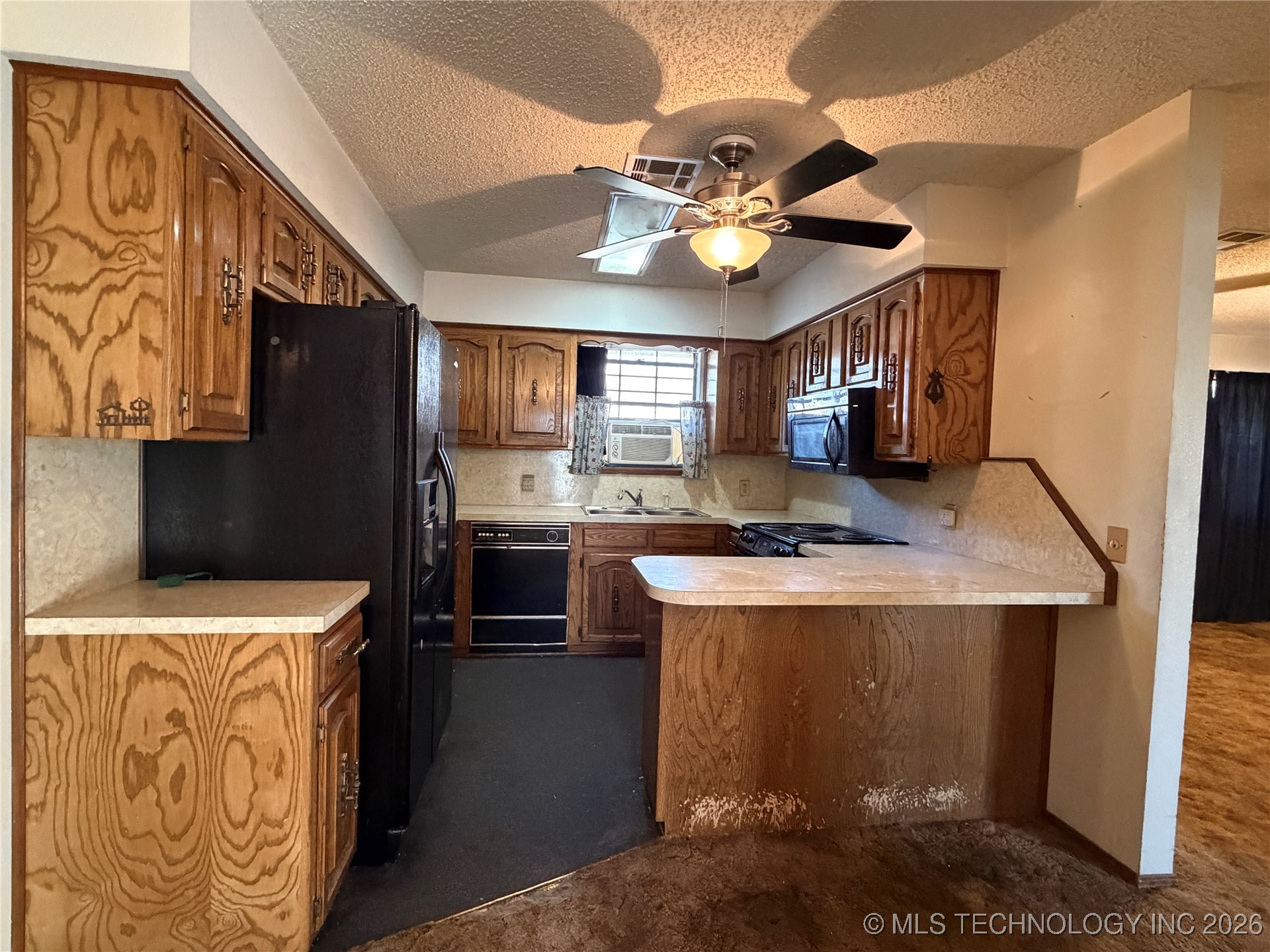 609 Cherokee Hartshorne OK 74547