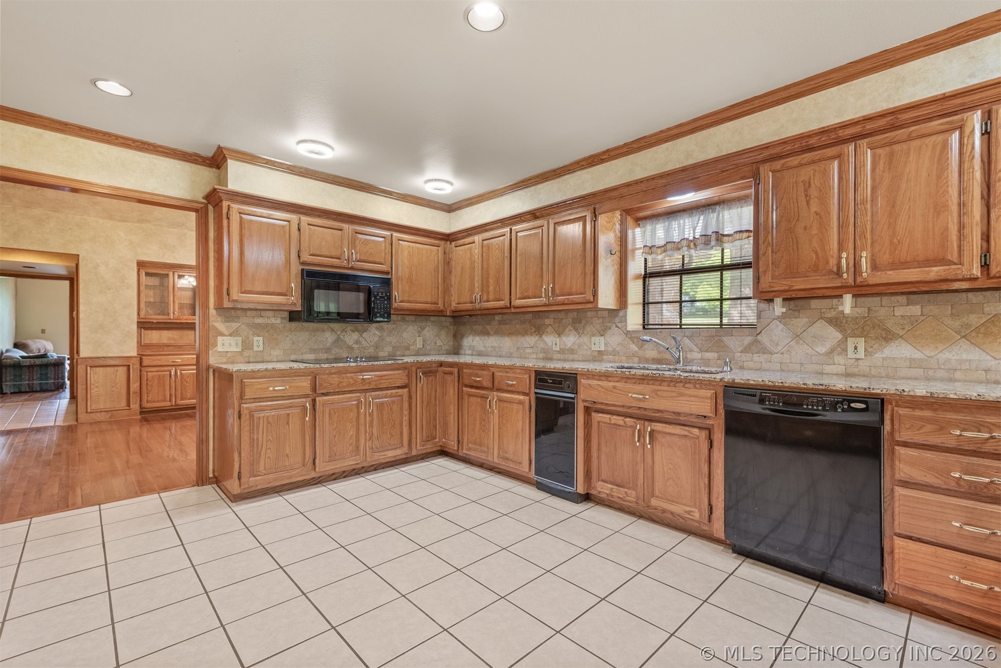 610 N 177th East Avenue Catoosa OK 74015