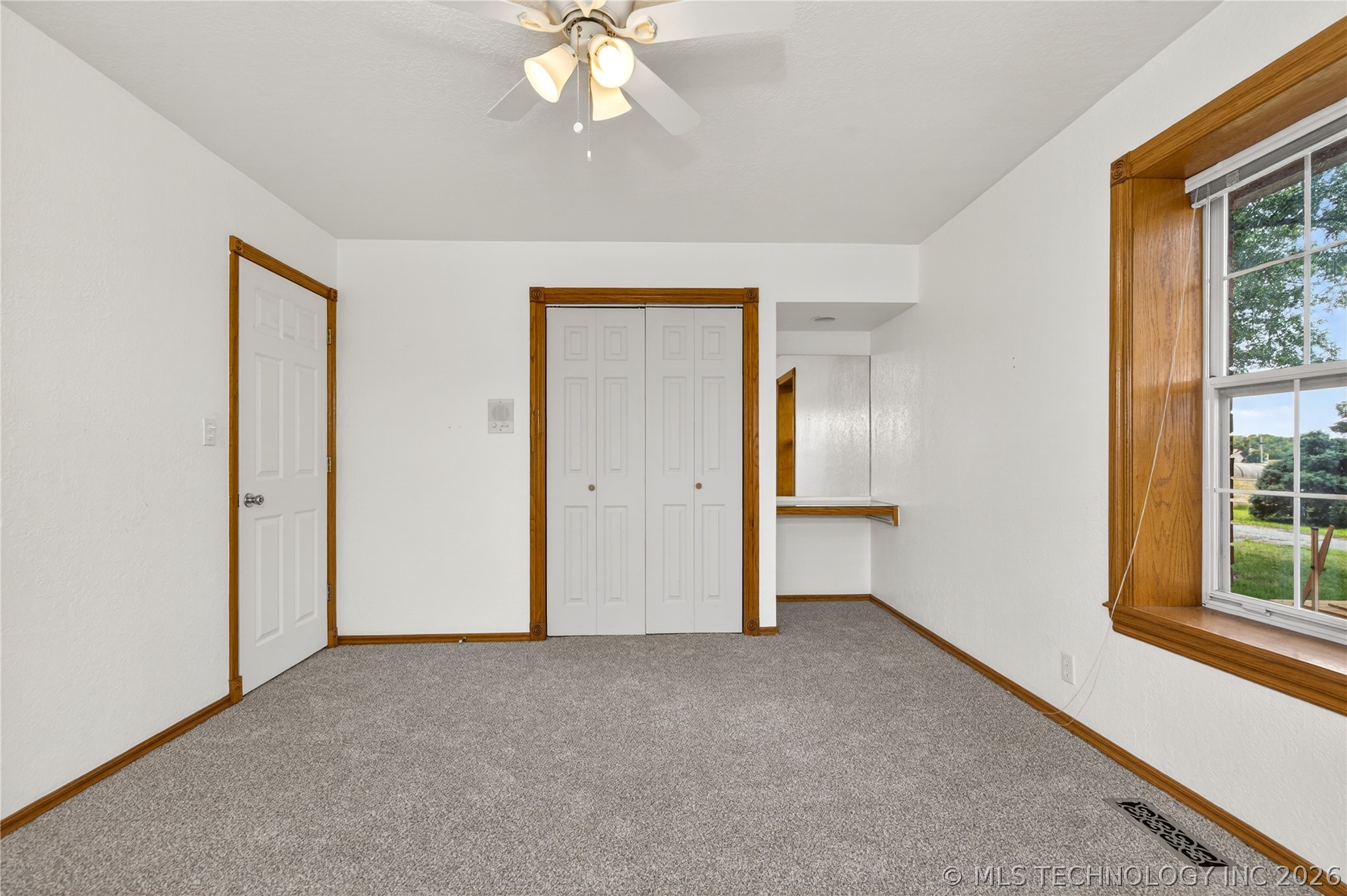 25445 S 663rd Grove Ok, 74344 Road Grove OK 74344