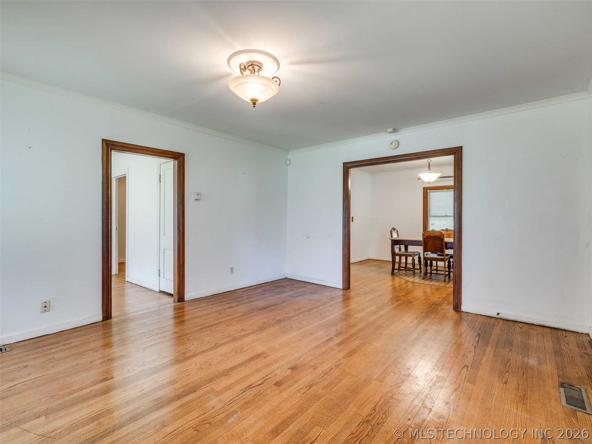 2812 W 37th Place Tulsa OK 74107