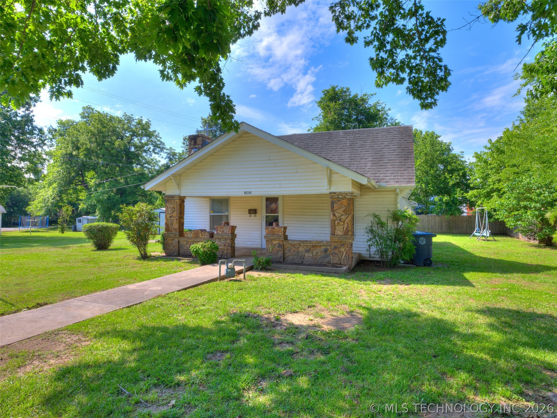 2812 W 37th Place Tulsa OK 74107