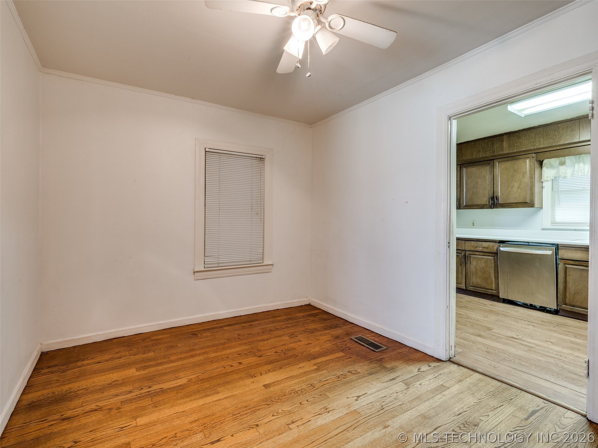 2812 W 37th Place Tulsa OK 74107