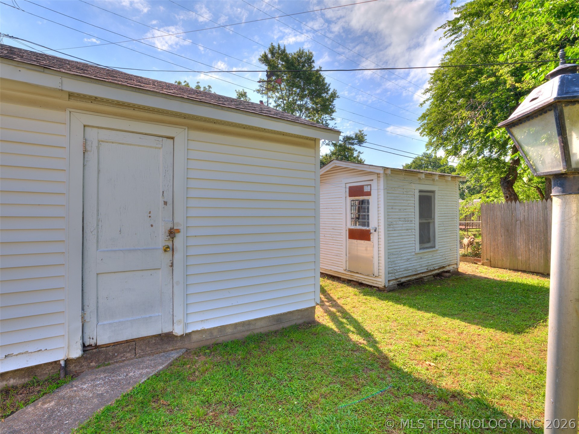 2812 W 37th Place Tulsa OK 74107