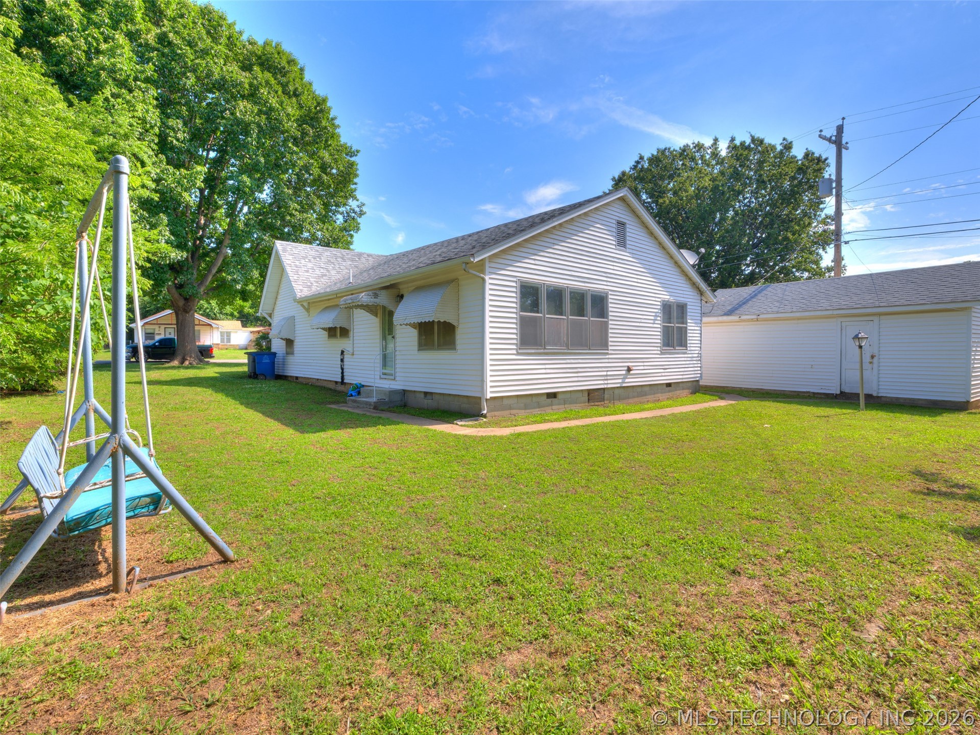 2812 W 37th Place Tulsa OK 74107