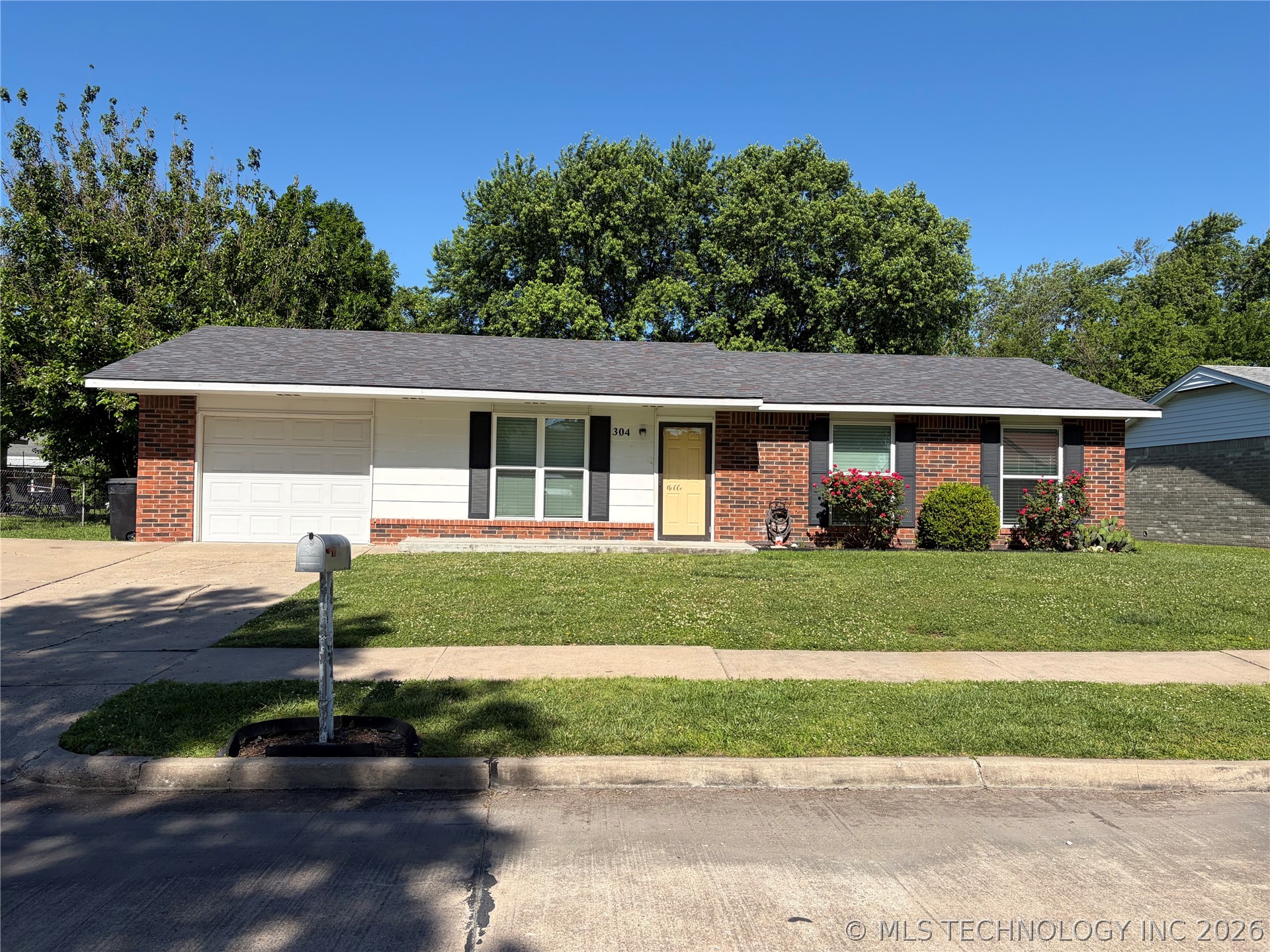 304 Heron Circle Pryor OK 74361